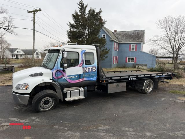 Lot 1-17392 - 2022 Freightliner M2 Tow Truck tire needs repair, Cummins B 6.7L diesel engine, extended cab, Centur...