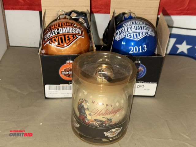 Lot 1-8271 - Lot of assorted Harley Davidson collectible Christmas ornaments, includes (1) 2012 Happy Holidays co...