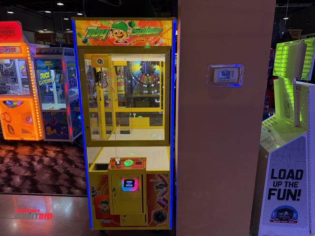 Lot 1-11223 - (1) 2017 Paokai Electronic Enterprises, model 88L, Toy Soldier claw style arcade game, electronic pa...