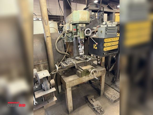Lot 1-18572 - (1) WT Complex drilling and milling machine, model DM-30, 8 3/8" x 28 3/4" table, drilling capacity ...