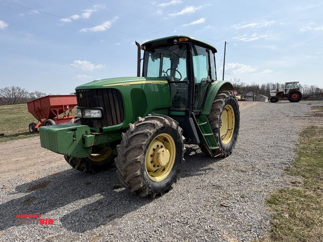 Lot 1-19163 - John Deere  6615 Tractor,  MFWD, 3 point PTO, 3 remotes, 600-65R38 rear tires, new 480-65R28 front t...