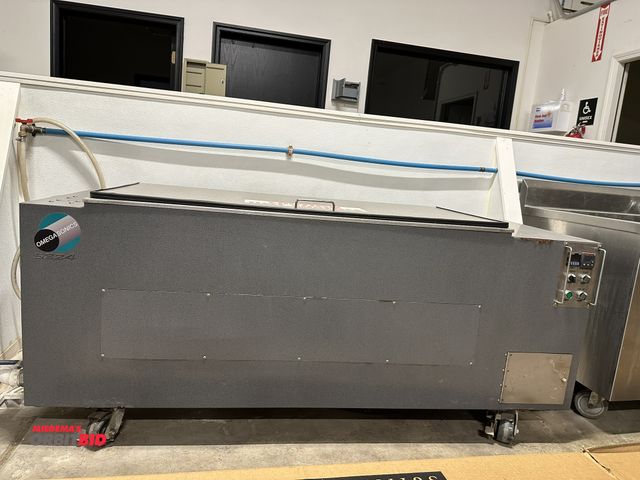 Lot 1-111 - (1) Omegasonics, model 5224 (actual model #OMG-5224), ultrasonic cleaner, S/N AI-OMG5224-133, 240V, ...
