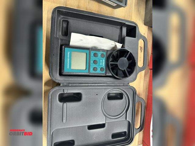 Lot 1-16951 - (1) X-Tech, model 451104, Vane Thermo-Anemometer with case and manual.