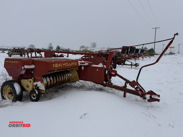 Lot 1-10416 - (1) New Holland Hayliner 273 small square kicker baler, 56" wide pickup head, rear hitch, S/N 216471...