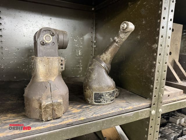 Lot 1-1745 - (1) Bridgeport multi angle milling attachment, Type A, and (1) Bridgeport RA right angle milling att...