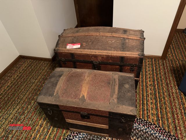 Lot 1-3120 - (2) Wooden trunks