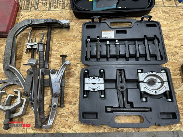 Lot 1-547 - (1) Pittsburgh bearing separator and puller set, assorted pulley pullers, and more.