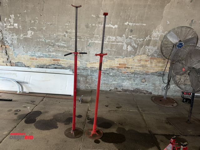 Lot 1-1106 - (1) pair of adjustable height under hoist stands ranging in height between approx. 53" and 80" (1 ma...