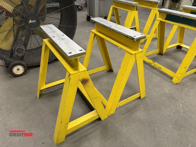 Lot 1-15178 - Lot of (2) heavy duty metal saw horses, 24" long x 4" wide x 26.5" tall.