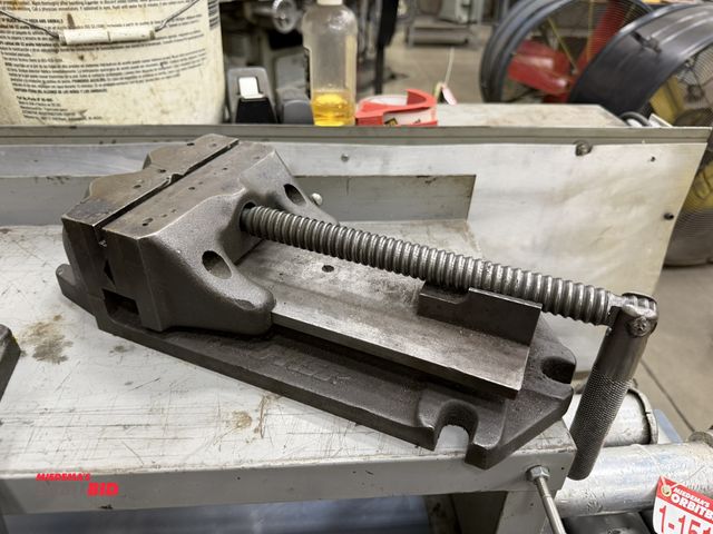 Lot 1-15136 - (1) Speed Vise 6" machinist's vise, model 6B.