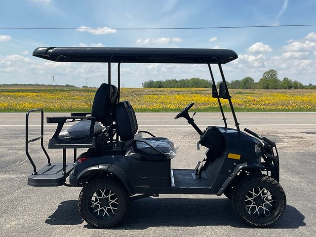 Lot 106-00032 - 2022 Coleman Electric Golf Cart