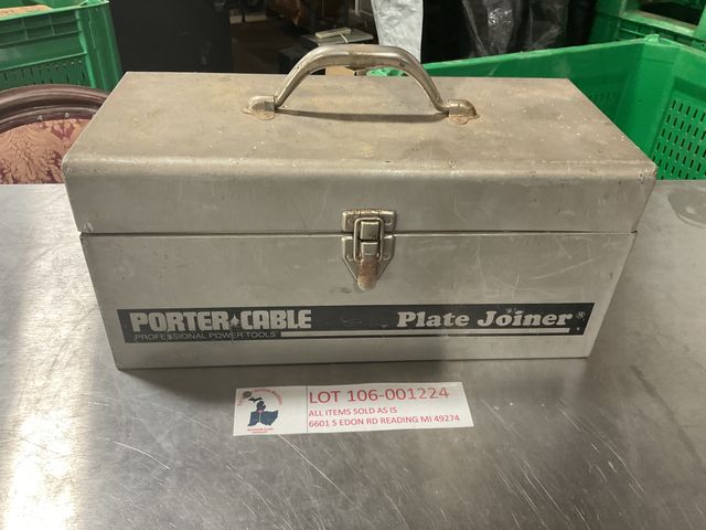 Lot 106-001224 - Porter cable biscuit cutter with tool box. Lightly used condition. Works per seller.