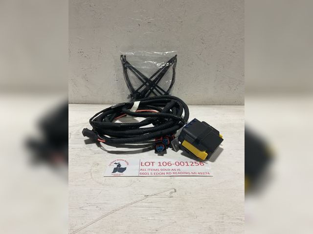 Lot 106-001256 - Littlefuse  wiring. never used, brand new in packaging.