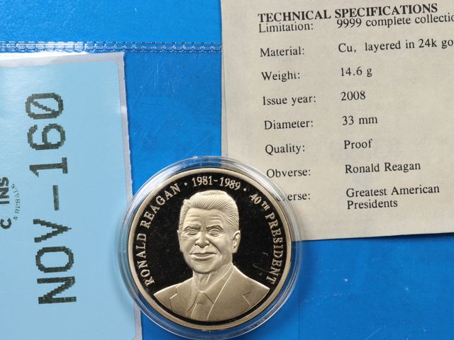 Lot 108-160 - RONALD REAGAN 1981-1989 40TH PRESIDENT GOLD LAYERED COPPER COIN