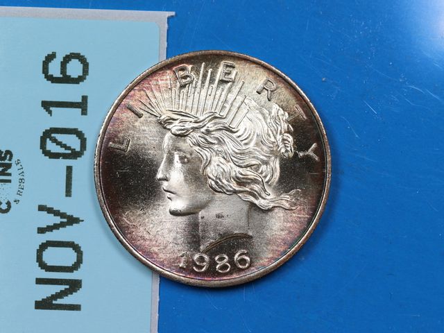 Lot 108-016 - 1oz 999 SILVER PEACE DOLLAR DESIGN 1986 DATED SILVER BULLION COIN