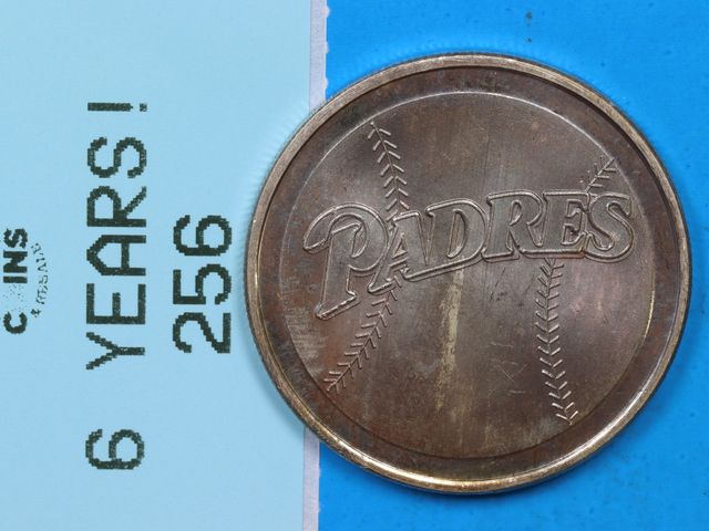 Lot 108-256 - 1985 1oz 999 SILVER SAN DEIGO PADRES MLB BASEBALL BULLION ROUND VINTAGE