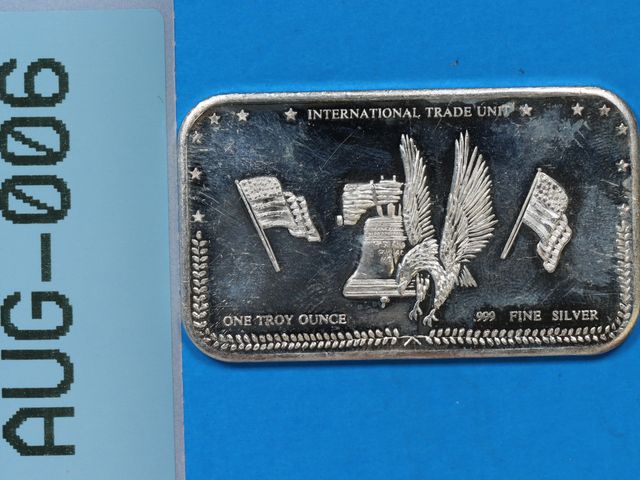Lot 108-006 - 1oz SILVER BAR .999 FINE SILVER ONE TROY OUNCE