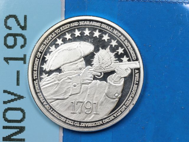 Lot 108-192 - 1oz 999 SILVER BULLION COIN ROUND RIGHT TO BEAR ARMS