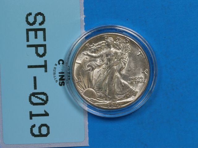 Lot 108-019 - 1941-D SILVER WALKING LIBERTY HALF DOLLAR 50C EARLY U.S SILVER TYPE COIN