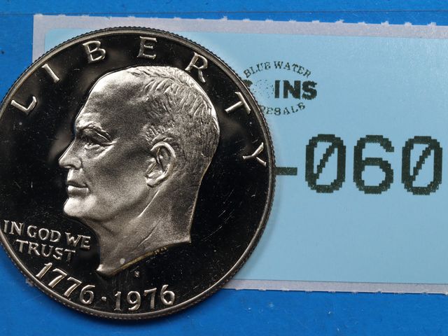 Lot 108-060 - 1776-1976-S POOF EISENHOWER IKE DOLLAR $ ONE DOLLAR EARLY U.S TYPE COIN