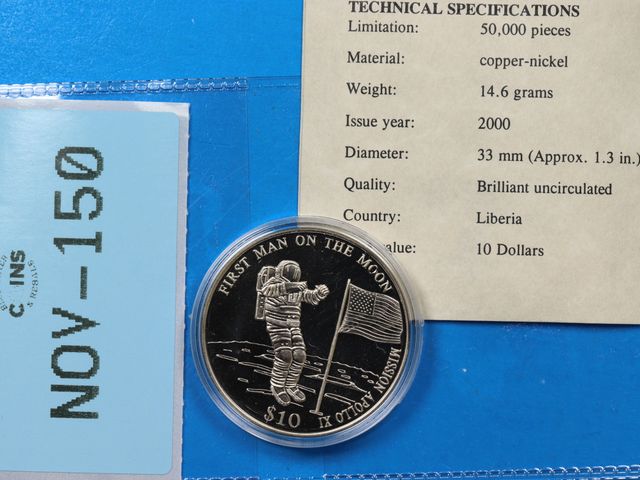 Lot 108-150 - LIBERIA $10  FIRST MAN ON THE MOON APOLLO XI