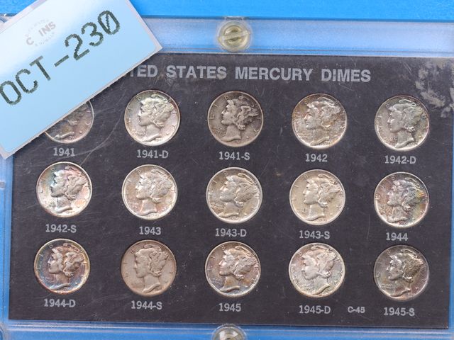 Lot 108-230 - 15- SILVER MERCURY HEAD DIMES WAR TIME ERA COLOR TONED SET