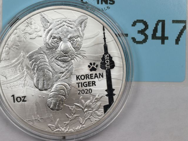 Lot 108-347 - 1oz SILVER 2020 SOUTH KOREA 1oz SILVER MEDAL 999 FINE SILVER