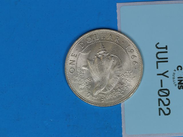 Lot 108-022 - 1966 BAHAMA ISLANDS 80% SILVER ONE DOLLAR COIN