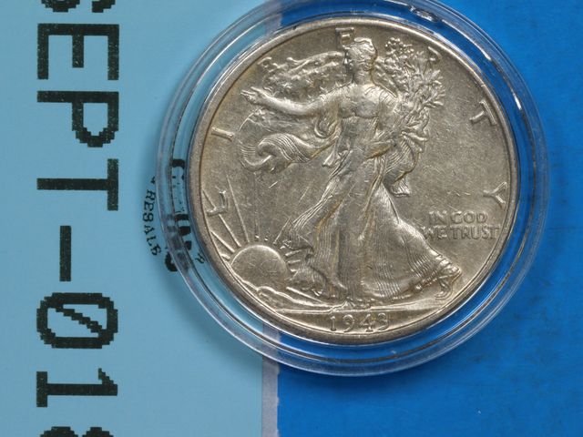 Lot 108-018 - 1943-D SILVER WALKING LIBERTY HALF DOLLAR 50C EARLY U.S TYPE COIN