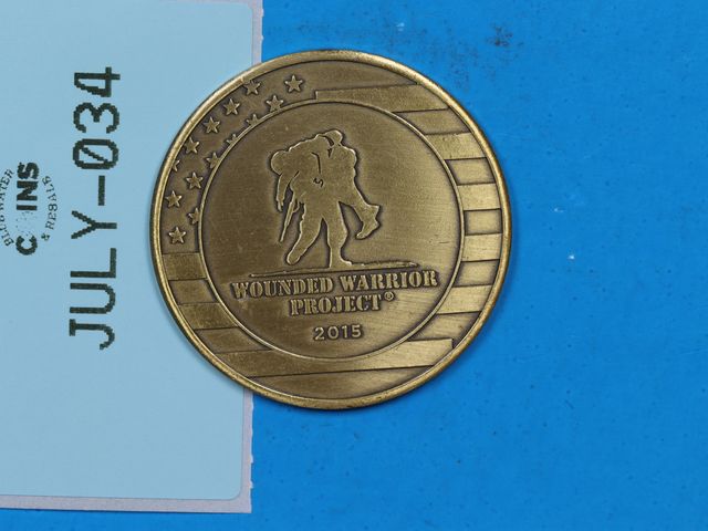 Lot 108-034 - 2015 WOUNDED WARRIOR PROJECT CHALLENGE COIN TOKEN