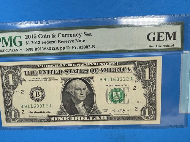 Lot 108-257 - 2013 $1 FEDERAL RESERVE NOTE PMG GEM UNCIRCULATED GRADED CURRENCY PAPER MONEY ONE DOLLAR
