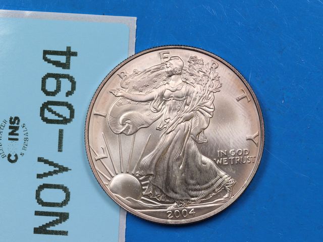 Lot 108-094 - 1oz 999 SILVER AMERICAN EAGLE 2004 DATED SILVER DOLLAR BULLION COIN