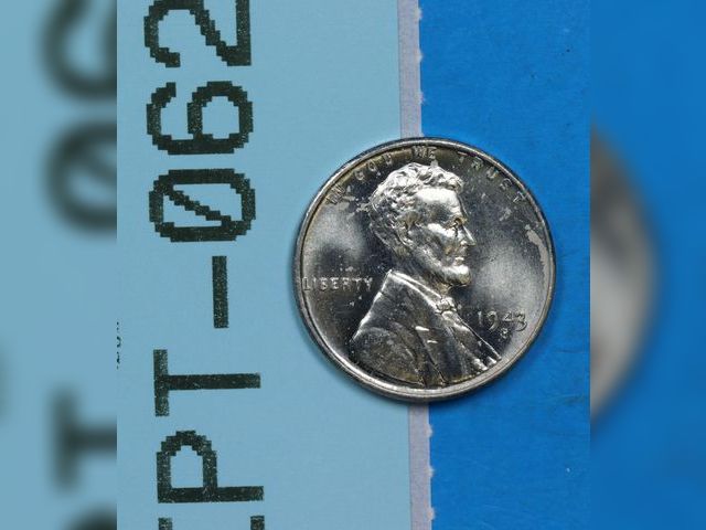 Lot 108-062 - 1943-S STEEL PENNY WHEAT BACK EARLY U.S TYPE COIN