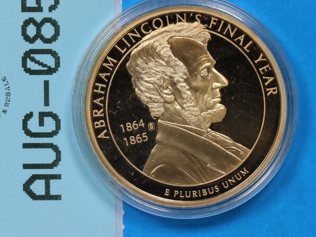 Lot 108-085 - ABRAHAM LINCOLN'S FINAL YEAR COIN 1864/1865 RE-ELECTED TO BE PRESIDENT OF THE UNITED STATES NOVEMBER...