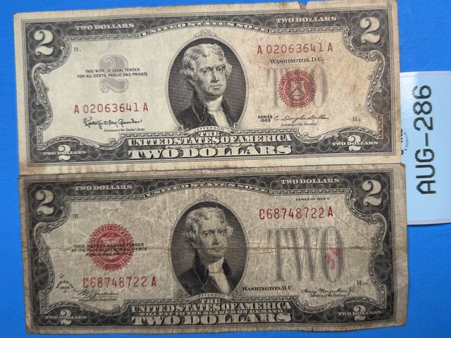 Lot 108-286 - (2) $2 DOLLAR BILLS RED SEAL NOTE TWO DOLLARS TWO DIFFERENT TYPES