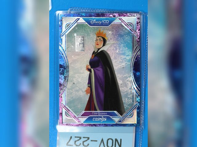 Lot 108-227 - 1 GRAIN 999 SILVER BAR ATTACHED TO A DISNEY 100 THE QUEEN CARD