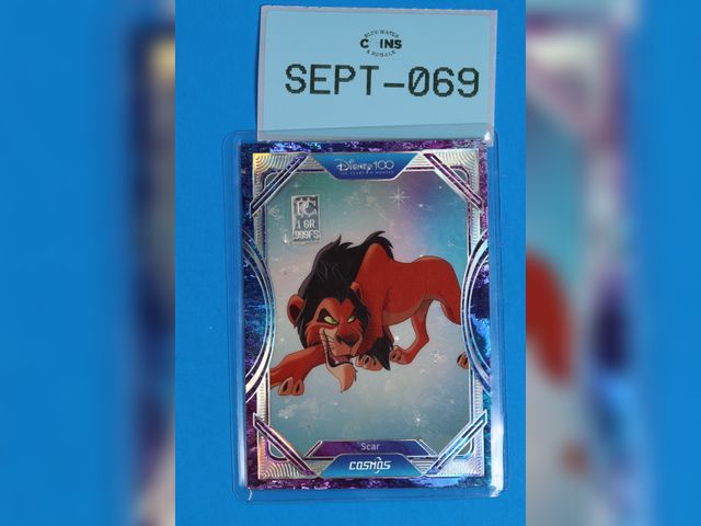 Lot 108-069 - 1 SILVER GRAIN ON SCAR LION KING CARD 999 FINE SILVER DISNEY