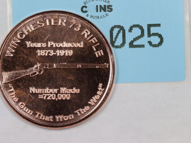 Lot 108-025 - WINCHESTER 73 RIFLE THE GUN THAT WON THE WEST 1oz 999 COPPER ROUND