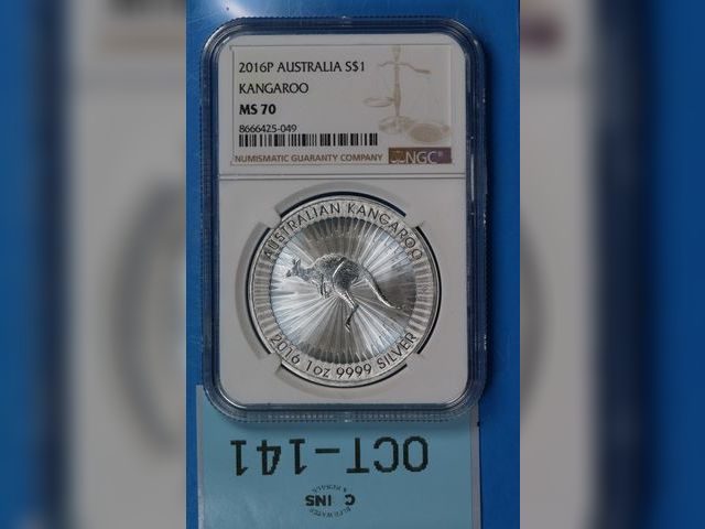 Lot 108-141 - 1oz SILVER 2016 P AUSTRALIA $1 KANGAROO MS70 NGC GRADED COIN 9999 SILVER