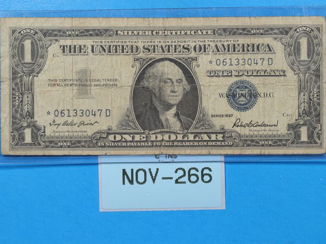 Lot 108-266 - 1957 $1 ONE DOLLAR SILVER CERTIFICATE STAR NOTE UNITED STATES PAPER CURRENCY
