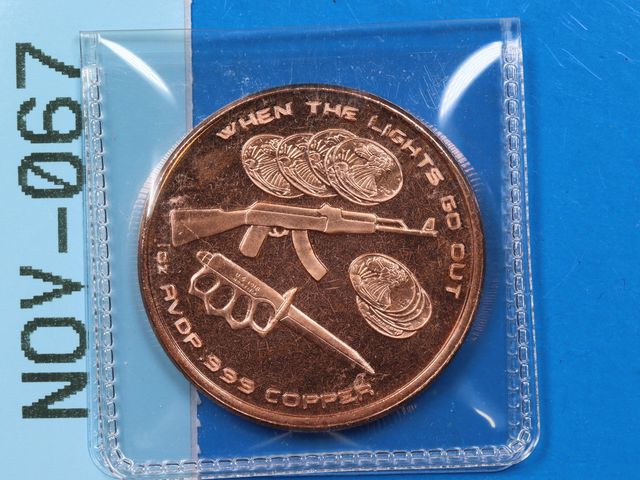 Lot 108-067 - 1oz 999 COPPER ROUND PREPPER WHEN THE LIGHTS GO OUT STACKER SHTF BULLION ROUND