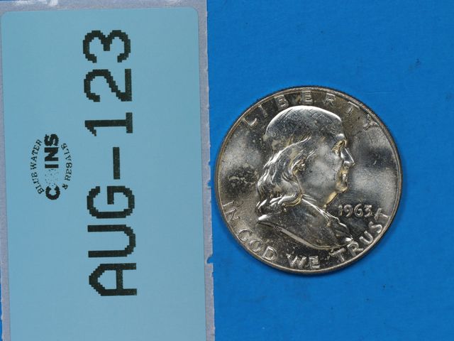 Lot 108-123 - 1963-D SILVER FRANKLIN HALF DOLLAR EARLY U.S TYPE COIN 90% SILVER