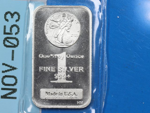 Lot 108-053 - 1oz 999 SILVER BAR WALKING LIBERTY DESIGN MADE IN USA BULLION BAR