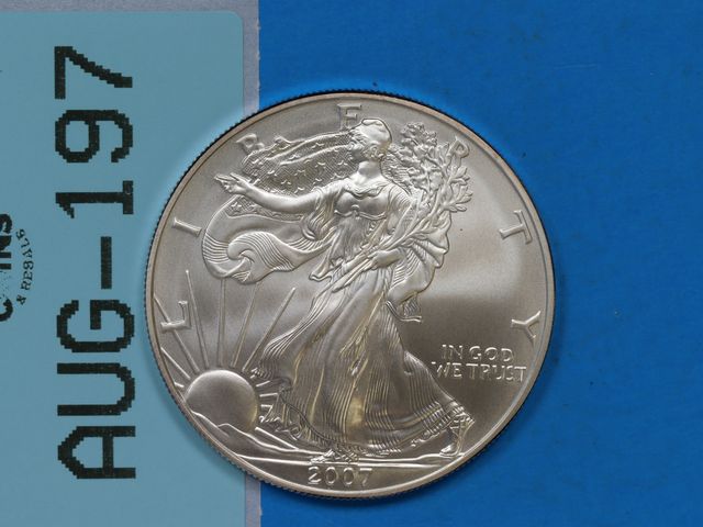Lot 108-197 - 2007 SILVER AMERICAN EAGLE 1oz SILVER $1 ONE OUNCE SILVER