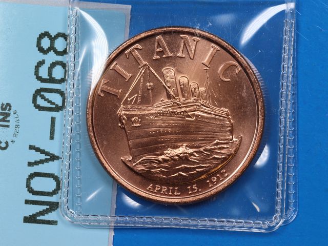 Lot 108-068 - 1oz 999 COPPER ROUND APRIL 15 1912 TITANIC BOAT SHIP BULLION ROUND