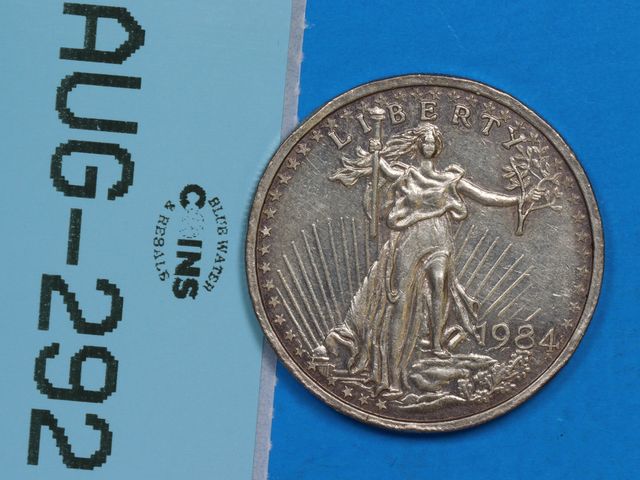 Lot 108-292 - VINTAGE 1/2 oz SILVER TROY OUNCE .999 FINE SILVER TRADE UNIT LIBERTY SILVER HALF OUNCE SILVER
