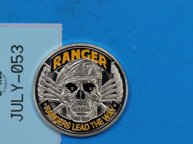 Lot 108-053 - DEPARTMENT OF THE ARMY RANGER OF THE UNITED STATES CHALLENGE COIN TOKEN