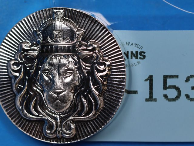 Lot 108-153 - 2oz 999 SILVER SCOTTSDALE STACKER 3D LION BULLION ROUND TWO OZ SILVER