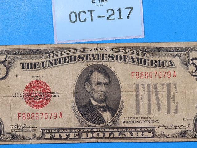 Lot 108-217 - 1928-C $5 FIVE DOLLAR TREASURY NOTE RED SEAL DOLLAR BILL US CURRENCY