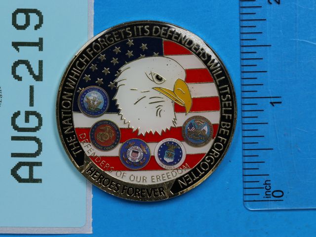 Lot 108-219 - MILITARY CHALLENGE COIN HEROES FOREVER VETERANS' DEFENDERS OF FREEDOM SOUTH CAROLINA CITY OF NORTH C...
